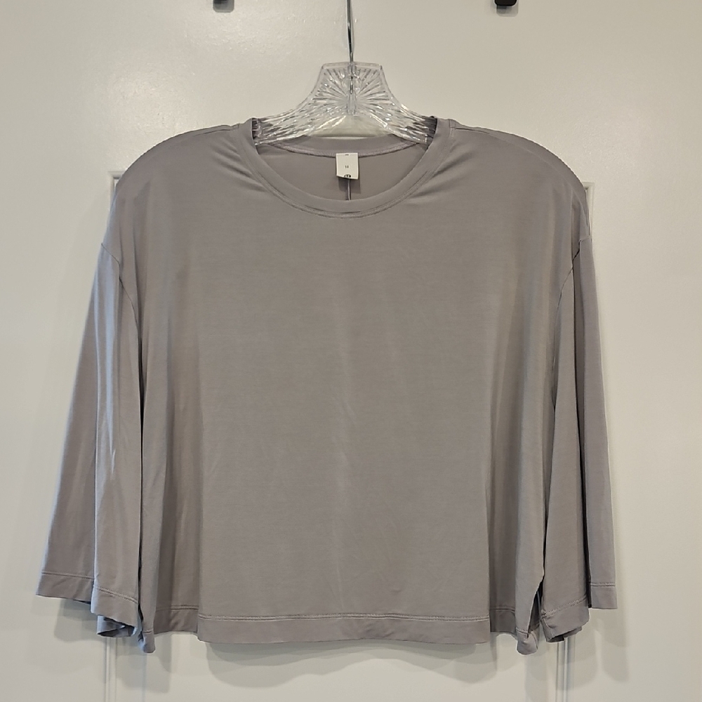 Lululemon Gray Modal Crop 3/4 Sleeve Tee